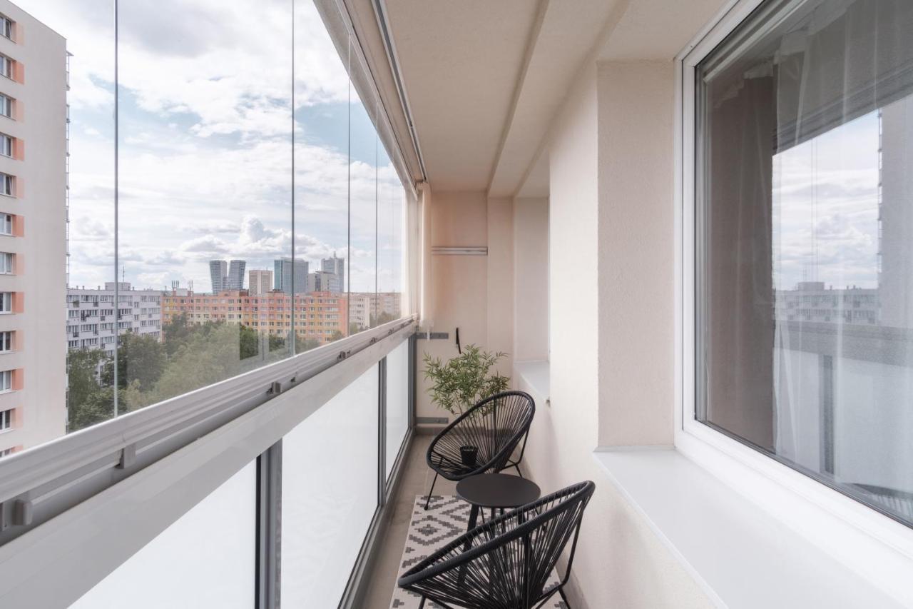 Days - Family W Balcony In Quiet Area Daire